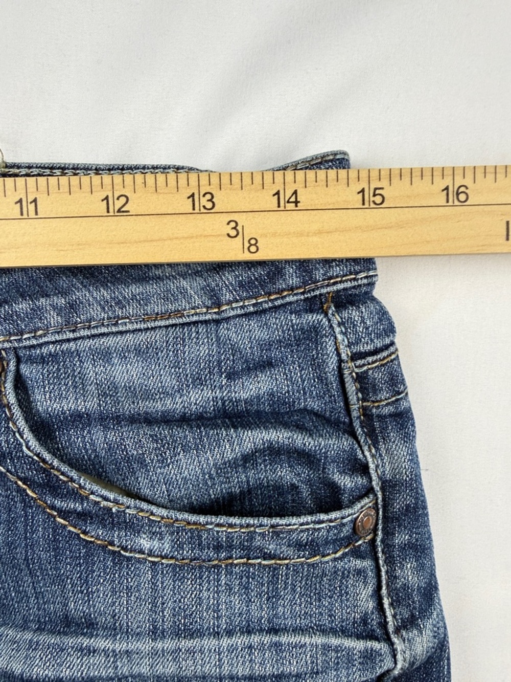 Cowgirl Tuff Bootcut Jeans – Size 27 (Excellent Condition) - Picture 11 of 13